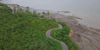鸟瞰图的当地公路旅行在泰国