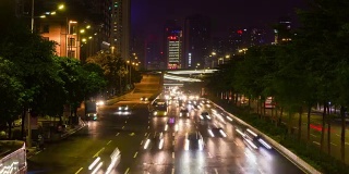 夜色照亮广州市交通路口街景，4k时间流逝中国