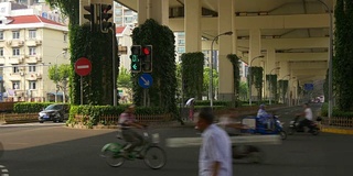 白天上海市交通街道路口全景4k中国