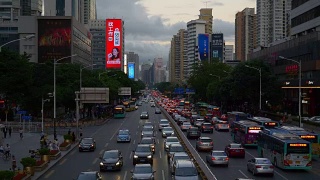 暮光深圳市区交通街道大桥全景4k中国视频素材模板下载