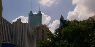 晴天深圳市区著名建筑慢镜头全景4k中国