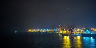 夜光照亮深圳工作港工业湾起重机全景，4k时间流逝中国