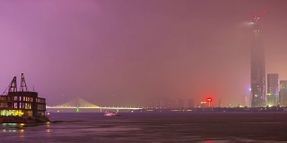 夜光照亮武汉滨江湾超大建筑全景，4k时间流逝中国