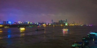 夜色照亮武汉长江河畔湾全景，4k时间流逝中国