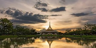 日落时分的曼谷公园