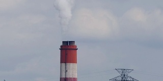 发电厂和烟雾