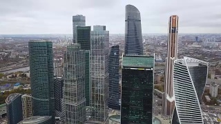 摩天楼莫斯科国际商务中心。高层建筑的莫斯科商业中心莫斯科城市视频素材模板下载