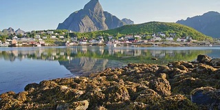 挪威，挪威罗浮敦群岛的日落风景