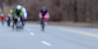 慢动作的公路自行车比赛