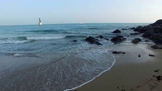 亚洲韩国釜山海云台海滩的早春视频素材模板下载