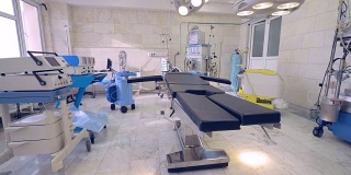 手术室设备及医疗器械。