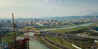 昼光台北市景河流桥梁建设航拍全景4k时间推移台湾