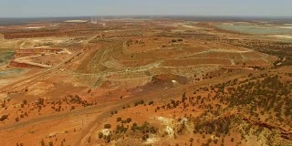 澳大利亚内陆的金矿和金矿。鸟瞰图