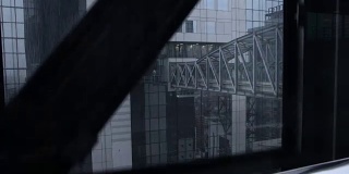 未来现代商业建筑玻璃电梯，日本办公摩天楼电梯