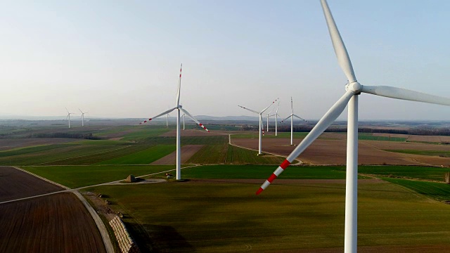 空中的风车农场。电力能源生产
