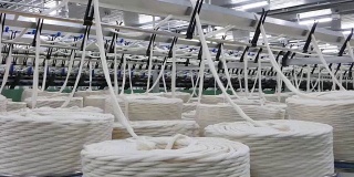 纺织厂的纱线生产