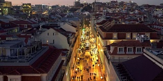 照明的奥古斯塔步行街。葡萄牙里斯本市中心。缩小照片