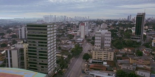 城市广场，宫殿和直升机坪在Goiânia, GO，巴西