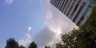 时间流逝Cloudscape在夏季曼谷