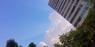时间流逝Cloudscape在夏季曼谷