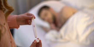 孕妇私自服用堕胎药，意外怀孕，出现问题