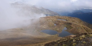Koruldi湖，上Svaneti, Mestia靠近Ushba关口。格鲁吉亚欧洲。高清视频