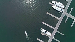 美国纽约长岛华盛顿港码头的空中风景视频素材模板下载