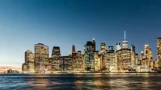 T/L ZO曼哈顿市中心，从黄昏到夜晚/美国纽约视频素材模板下载