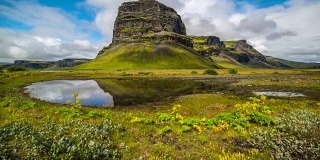冰岛夏季洛马格努普尔山戏剧性云景的4k时间间隔