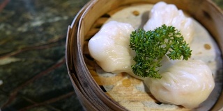 虾饺是一种用虾饺做成的点心。