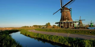 荷兰Zaanse Schans的风车。样子,荷兰