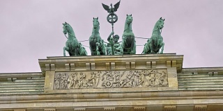 勃兰登堡门的Quadriga，柏林，德国，动作延时