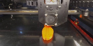 3D打印机操作特写