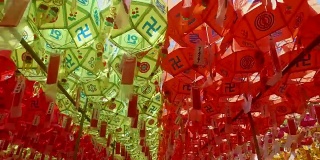 亚洲釜山Samgwangsa寺的荷花灯节