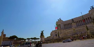 骑自行车游览罗马中心