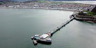 鸟瞰图Llandudno码头在威尔士-英国