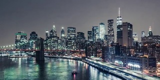 T/L ZO Downtown Manhattan and Traffic at Night /纽约，美国