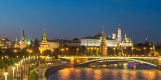 莫斯科城市天际线白天黑夜在克里姆林宫宫殿红场和莫斯科河，莫斯科俄罗斯4K时间流逝