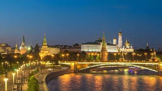 莫斯科城市天际线白天黑夜在克里姆林宫宫殿红场和莫斯科河，莫斯科俄罗斯4K时间流逝视频素材模板下载