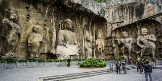 游客在龙门石窟的时间流逝，洛阳，中国