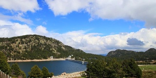 法国卡普西尔布卢斯比利牛斯湖的时间流逝