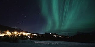 极光，北极光，挪威伏尔达上空的北极光