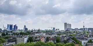 鸟瞰图鹿特丹城市天际线