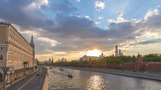 莫斯科城市天际线日落时间流逝在克里姆林宫宫殿红场和莫斯科河，莫斯科俄罗斯4K时间流逝视频素材模板下载