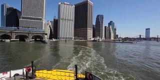 纽约曼哈顿东河渡轮