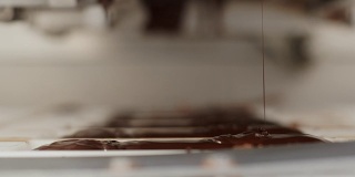 巧克力机-倒入模具