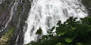 希雷托科的瀑布（奥申科申没有塔基瀑布）