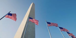 美国国旗和华盛顿纪念碑