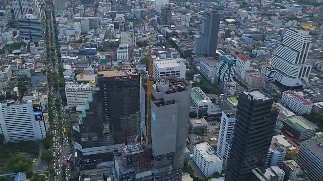 4k超延时:鸟瞰图在泰国曼谷的建筑工地