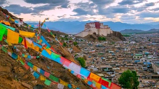 4K延时电影《日喀则寺日出景》，日喀则，中国西藏视频素材模板下载